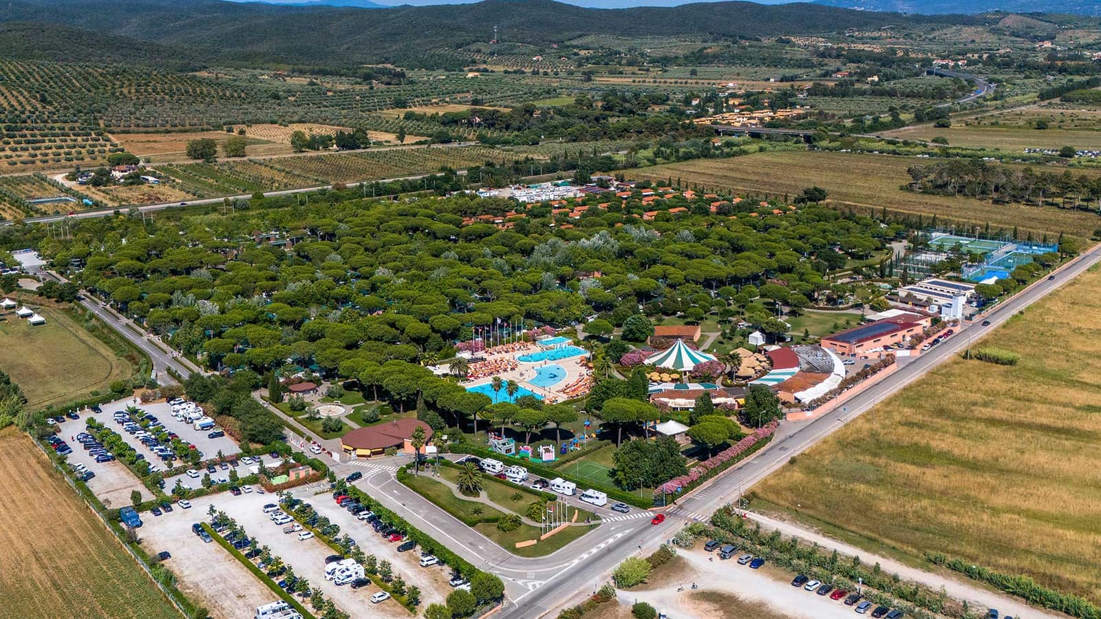Vista aerea del Pappasole Camping Village oggi